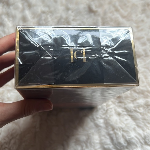 NWT Carolina Herrera very good girl eau de perfume, 2.7 ounces. - Picture 4 of 5